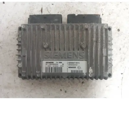 Renault Laguna II Engine control unit/module 8200211611 8200052418 S118038004
