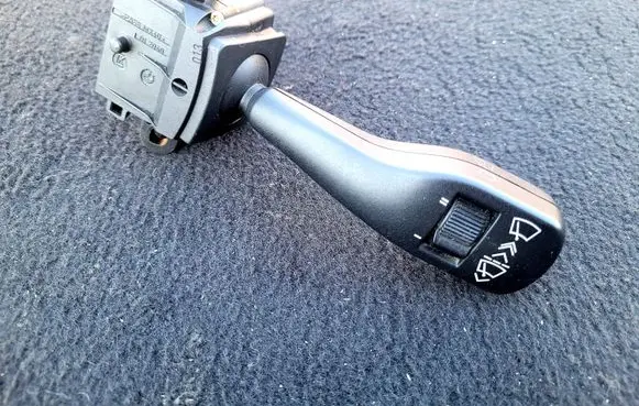BMW 3 E46 Wiper control stalk 8363664M 0120400014