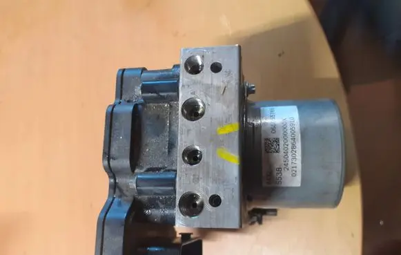 Chevrolet Malibu ABS control unit/module 2265106527 0265956573 22979309
