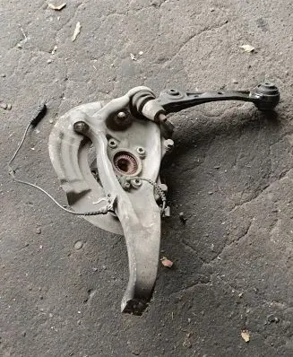 BMW 5 F10 F11 Front wheel hub spindle knuckle