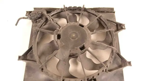 KIA Soul Radiator cooling fan shroud