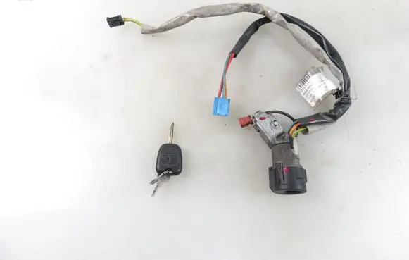 Peugeot Partner Ignition lock 