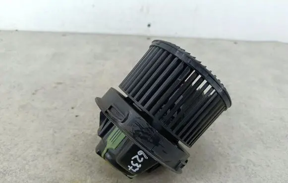 Peugeot 207 Heater fan/blower N102097A