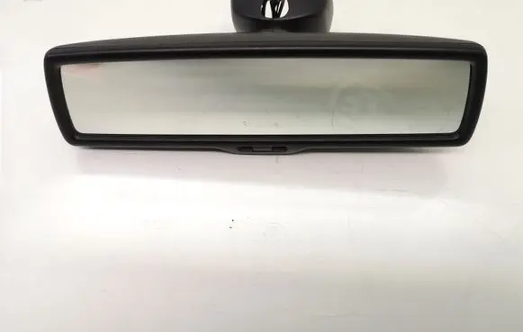 Rear view mirror (interior)