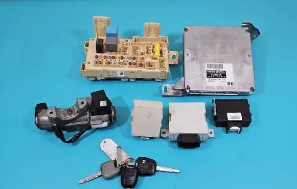 Toyota Avensis T250 Engine control unit/module ECU 89661-05860 IMPRK1477260