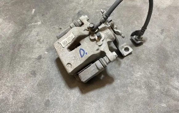 KIA Ceed Rear brake caliper 58230G4300 9R9223109 PD9R