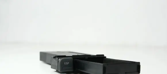 Audi A4 S4 B7 8E 8H Glove box 8E1941561