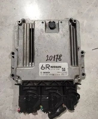 Nissan Note (E12) Engine control unit/module 237103VD0C 0281030850