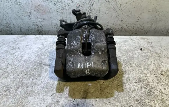 Mini Cooper Countryman R60 Rear brake caliper