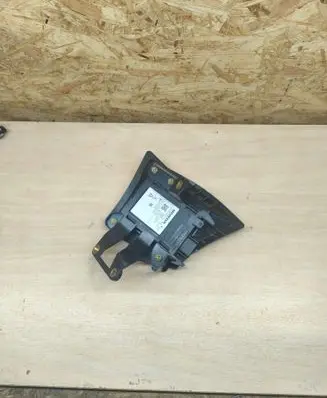 Honda HR-V Blind spot module WU8NB24G175V3 8S4603M0E01 8S4613M0E01