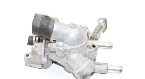 Mitsubishi Outlander Thermostat housing 
