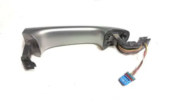 Volvo V70 Front door exterior handle 30753786