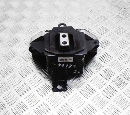 KIA Sportage Engine mount bracket 21830F1000