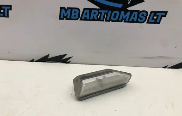 Lexus IS 220D-250-350 Number plate light