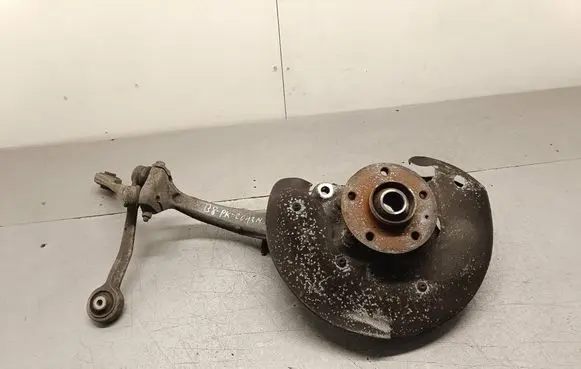 Audi A4 Allroad B8 Front wheel hub 
