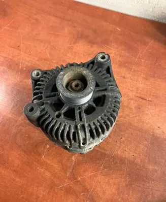 BMW 5 E60 E61 Generator/alternator 7802929 C3816 2586175