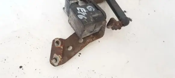BMW 5 E39 Front height sensor lever 1093698 2205