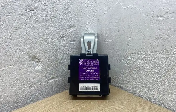Toyota Avensis T250 Alarm control unit/module 8973005020 2370002810