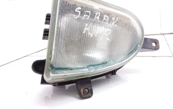 Volkswagen Sharan Front fog light E9020028