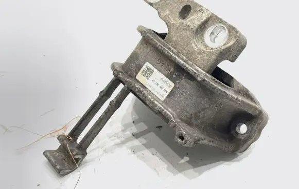 Volkswagen Golf VII Engine mount vacuum valve 5Q0199262CP