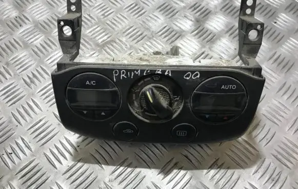 Nissan Primera Climate control unit 275109f500