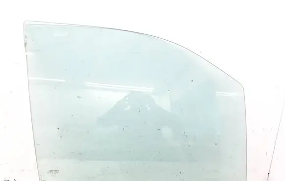 Peugeot 806 Front door window glass four-door 43R000929 DOT39AS2M34