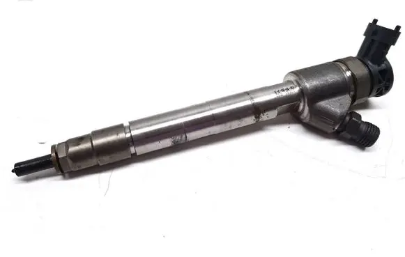 Ford Focus Fuel injector 9828959880