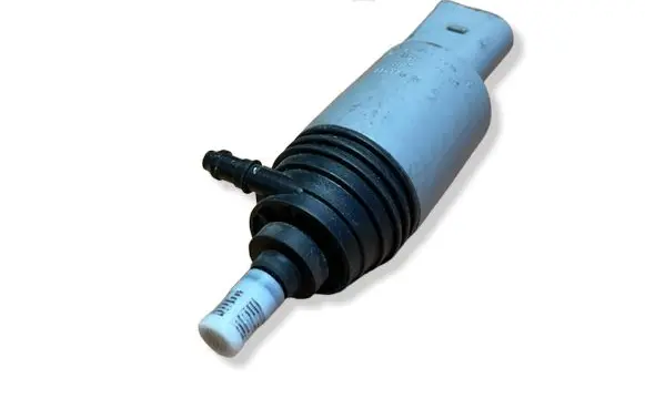 BMW 3 E90 E91 Windscreen/windshield washer pump 6934159