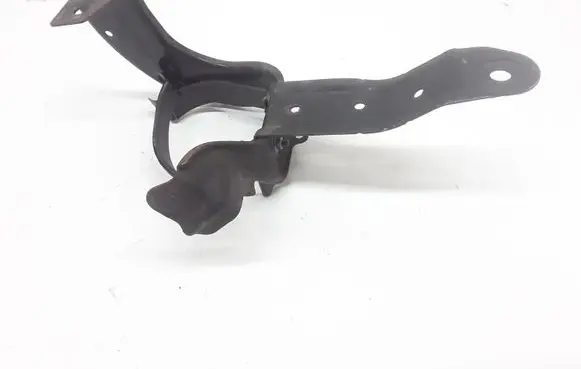 Volvo V70 Fuel filter bracket/mount holder 31261539