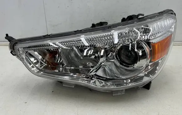 Mitsubishi ASX Headlight/headlamp
