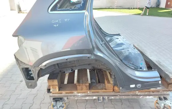 Mercedes-Benz GLA H247 Rear quarter panel 