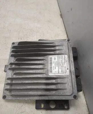 Renault Clio III Engine control unit/module R0410C066A 80527814 8200303619
