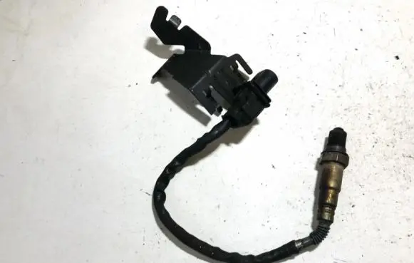 Peugeot 5008 Lambda probe sensor 0281004130 9681852780