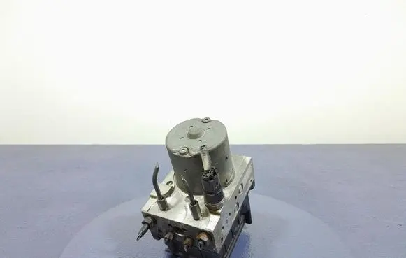 Toyota Avensis Verso ABS Pump 8954105130