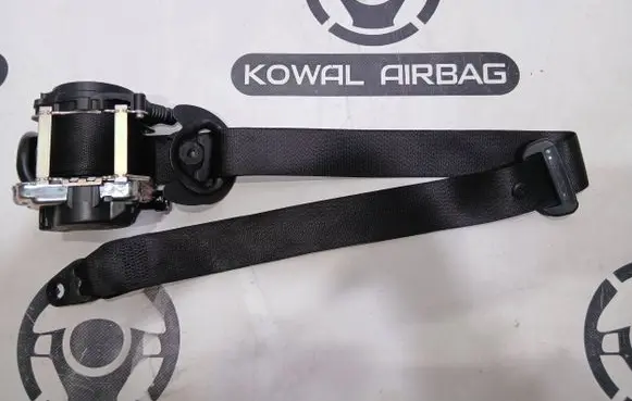 Porsche Panamera (971) Front seatbelt 971857705