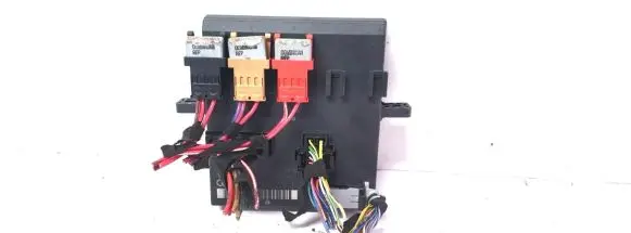 Audi A4 S4 B6 8E 8H Comfort/convenience module 8E0907279E