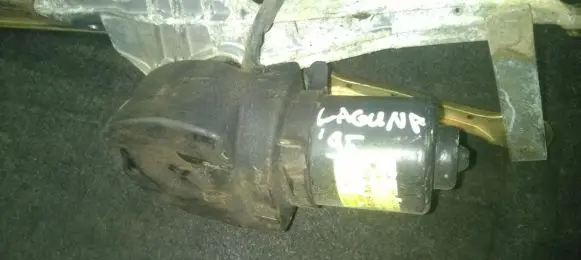 Renault Laguna I Wiper motor 53546402 7703297206