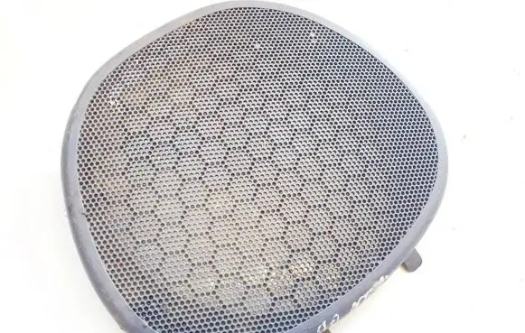 Side speaker trim/cover