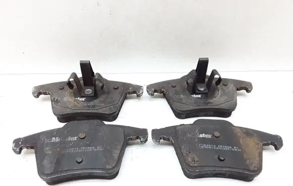 Volvo XC90 Brake pads (rear) 