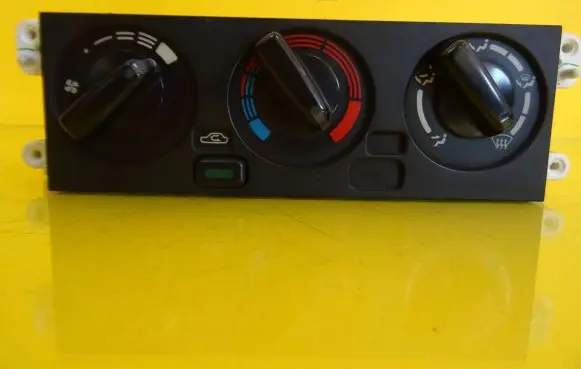 Nissan Almera Interior fan control switch 