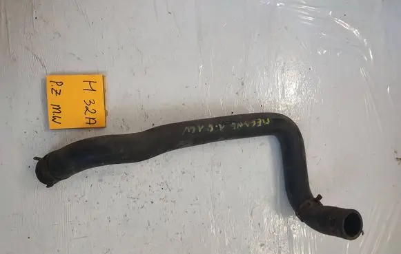 Renault Megane I Engine coolant pipe/hose 89744651