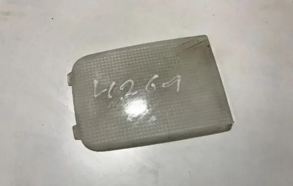 Toyota RAV 4 (XA20) Rear seat light