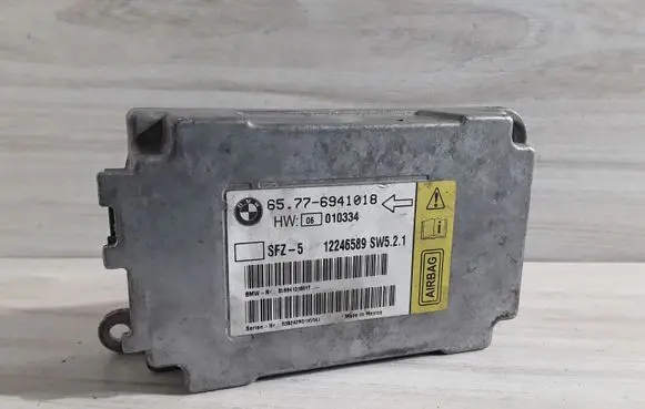 BMW 5 E60 E61 Airbag control unit/module 12246589 6941018