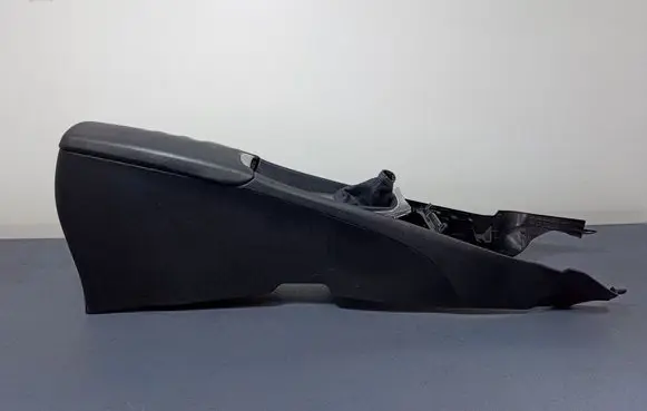 Toyota Avensis T270 Center console 5891205010