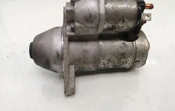 Opel Zafira B Starter motor