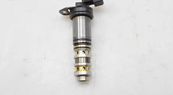 BMW 3 E90 E91 Camshaft 13151279