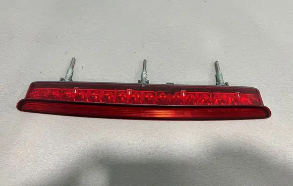 BMW 3 E92 E93 Third/center stoplight 7162309