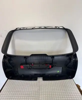 Audi A4 S4 B8 8K Tailgate trim 8K9867979