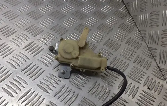 Mazda 626 Central locking motor BRAK