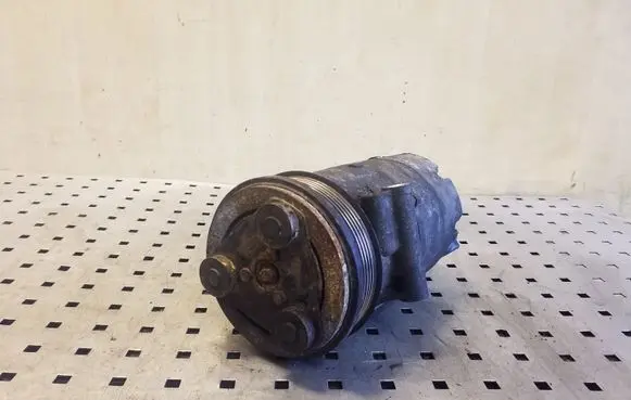 Ford Kuga I Air conditioning (A/C) compressor (pump) 3M5H19D629DF